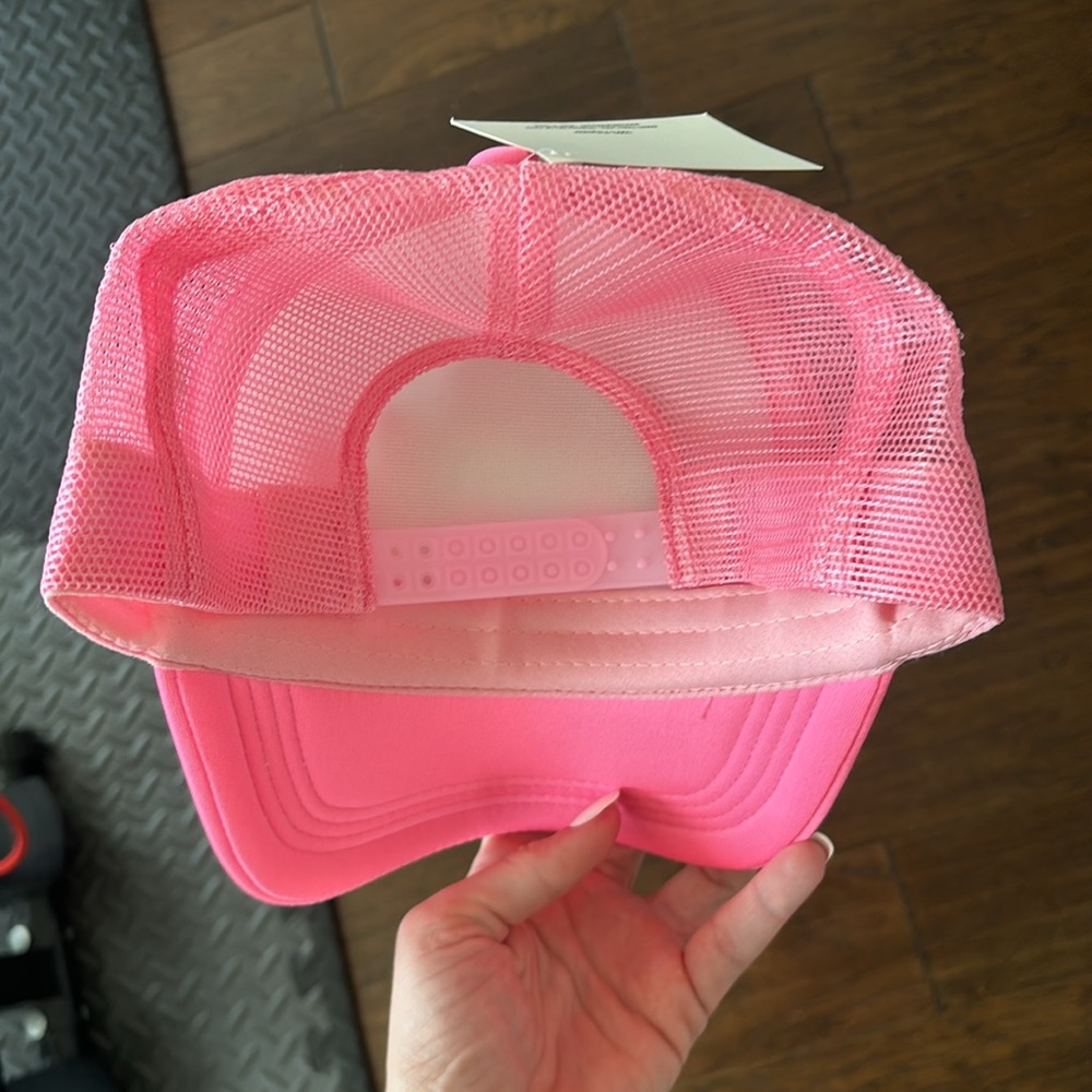 Trucker hat - Picture 2 of 2